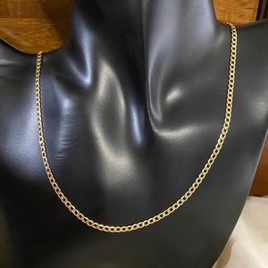 18K Gold Chain Necklace.